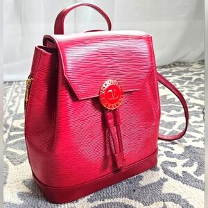 EUC Valentino Womans 90s Vintage Epi Bucket Bag Backpack in Iconic Red A+